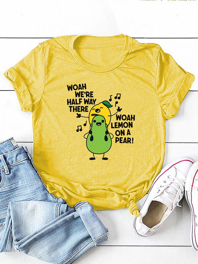 Limón en una pera canta camiseta gráfica